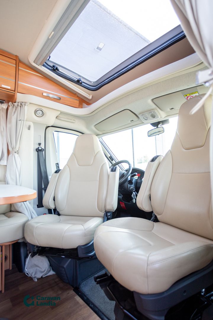 Hymer Exsis-t 588 2.3 Mjet 150hv ** TRUMA-SÄHKÖPATRUUNA, ERILLISVUOTEET, AURINKOPANEELI **, kuva 10