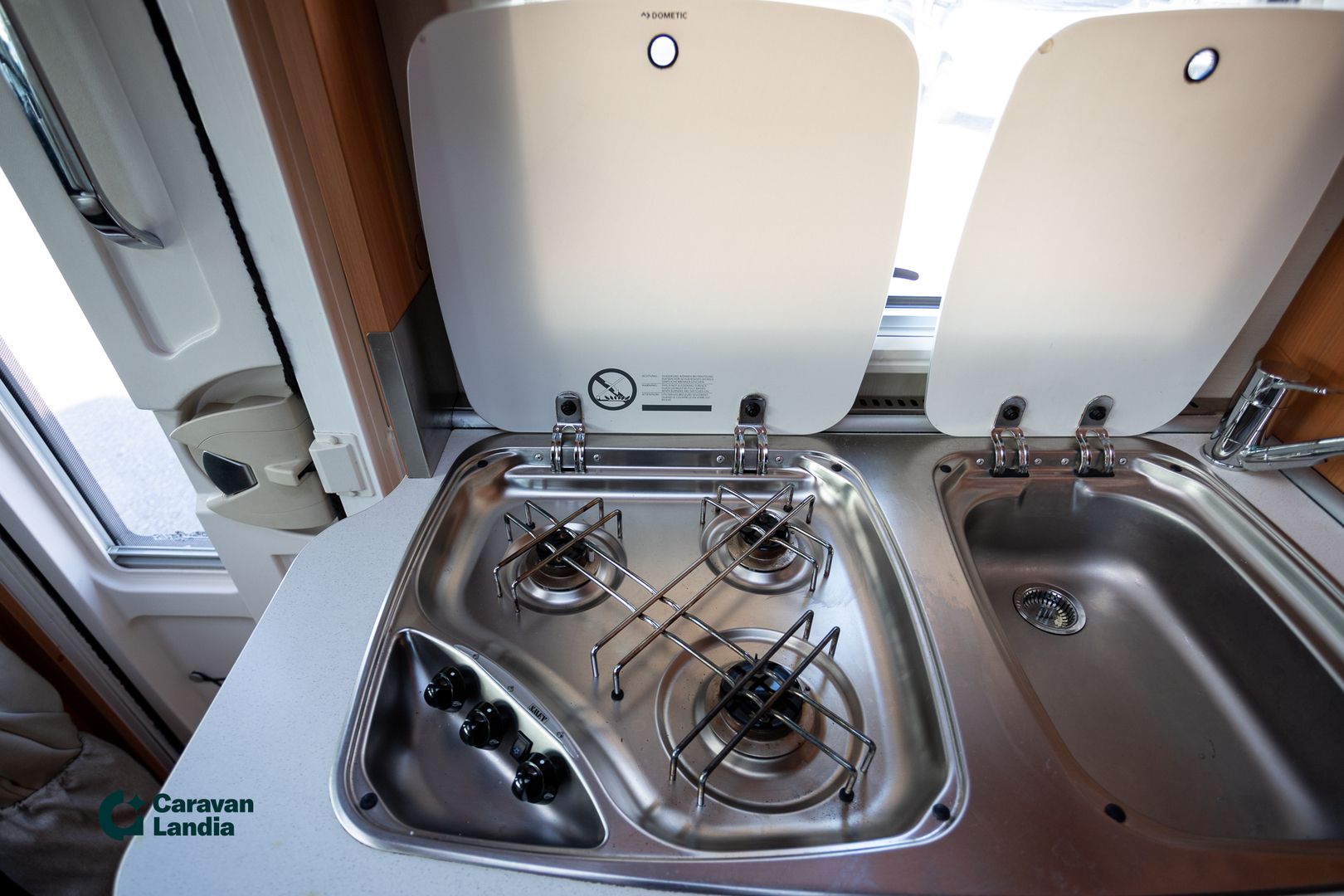 Hymer Exsis-t 588 2.3 Mjet 150hv ** TRUMA-SÄHKÖPATRUUNA, ERILLISVUOTEET, AURINKOPANEELI **, kuva 13