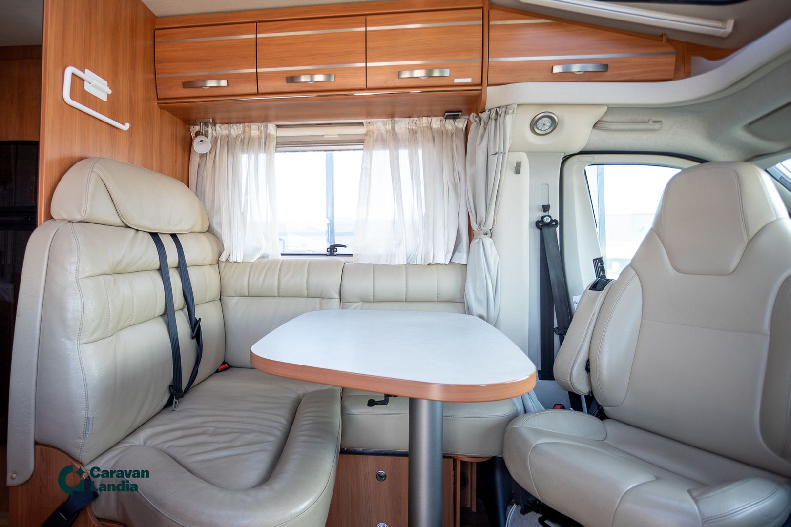 Hymer Exsis-t 588 2.3 Mjet 150hv ** TRUMA-SÄHKÖPATRUUNA, ERILLISVUOTEET, AURINKOPANEELI **, kuva 9