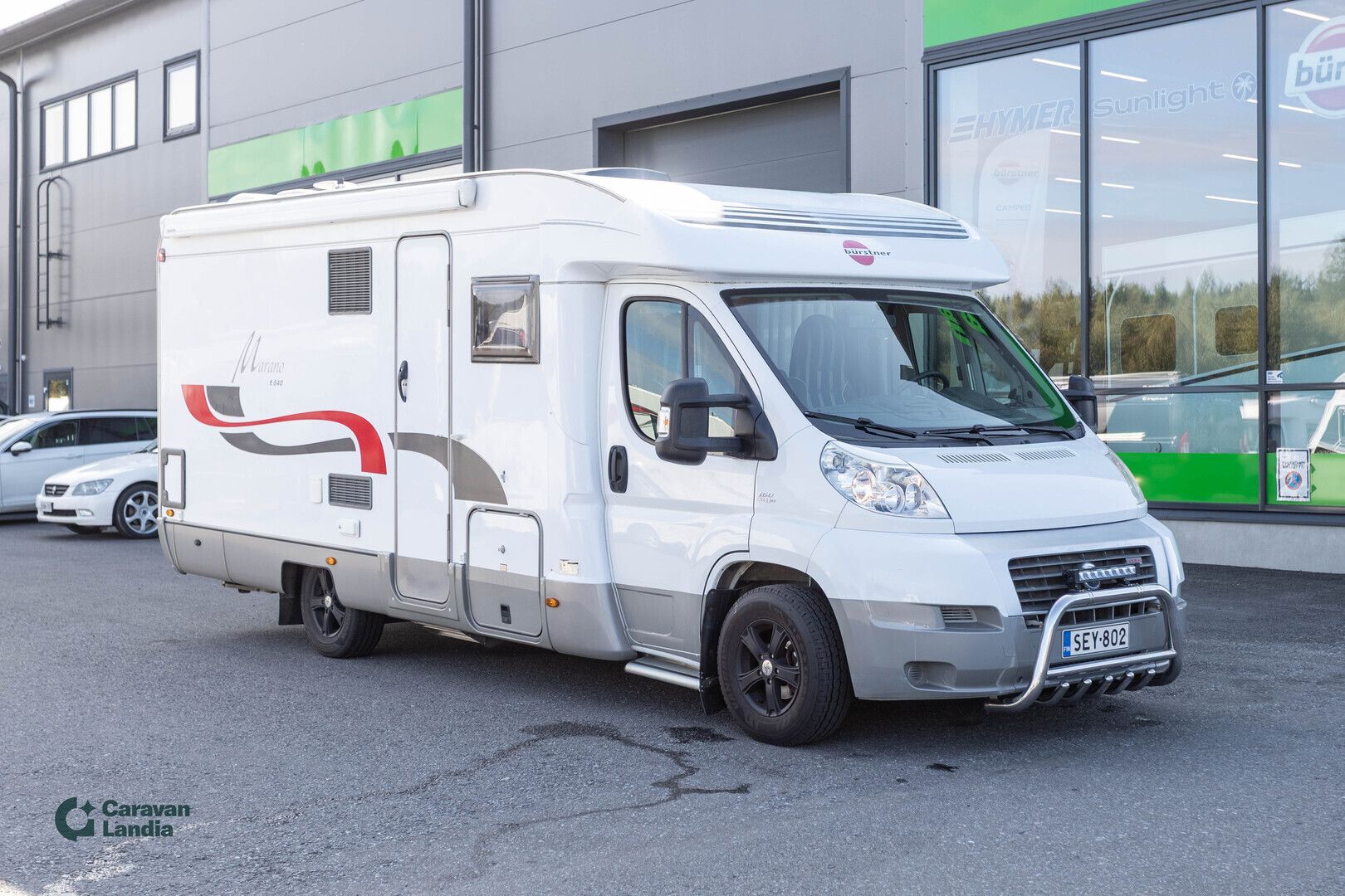 Burstner Marano T 640 3.0 Mjet 160hv ** TRUMA-SÄHKÖPATRUUNA, PITKITTÄINEN-PARIVUODE, AURINKOPANEELI **, kuva 1