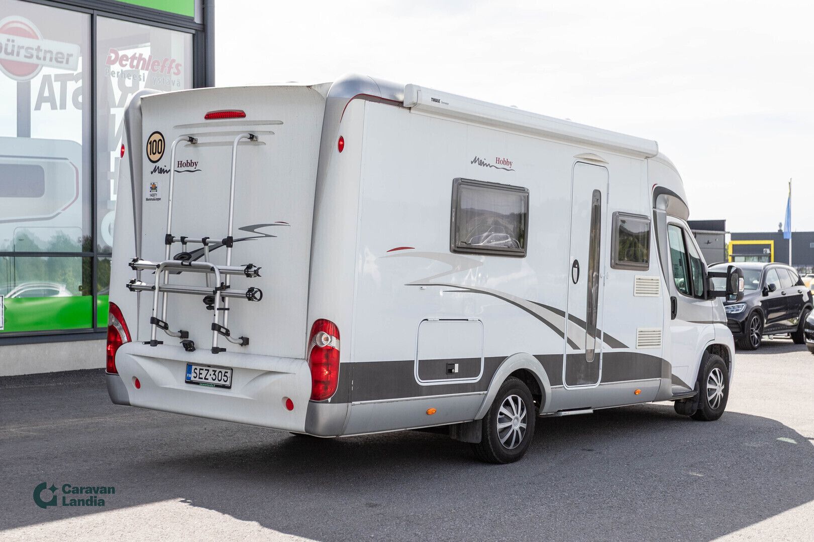 Hobby D 650 ES 2.3 Mjet 130hv ** TRUMA-SÄHKÖPATRUUNA, ERILLISVUOTEET, TAKA-WC **, kuva 3