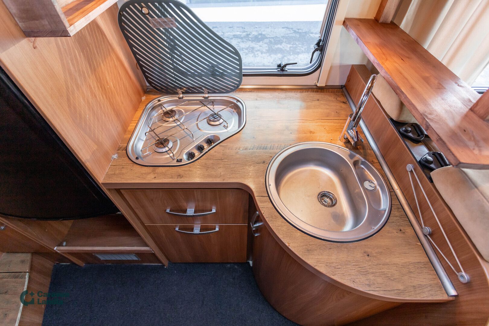 Hymer ECE 613 2.2 TDCi 130hv ** TRUMA-SÄHKÖPATRUUNA, PARIVUODE, MARKIISI **, kuva 10