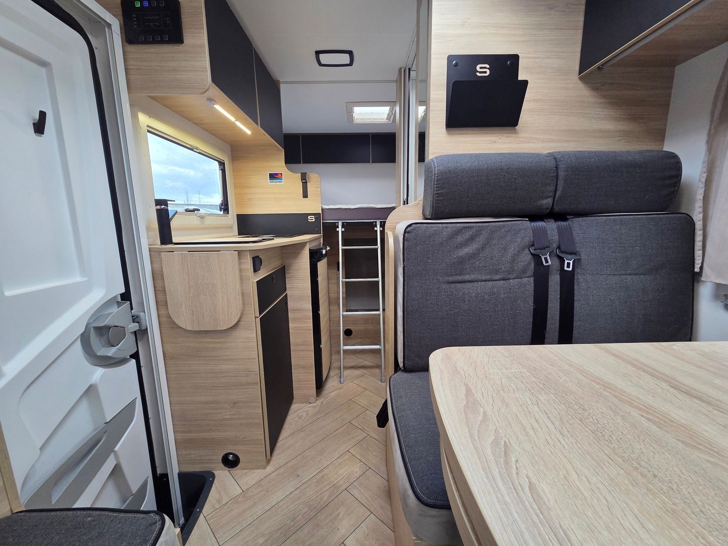 Challenger S 194 Sport Edition 2.0 TDCi 165 hv **NORDEN LINE TALVIVARUSTEET, WEBASTO, AUTOMAATTI, ALLE 6M**, kuva 7