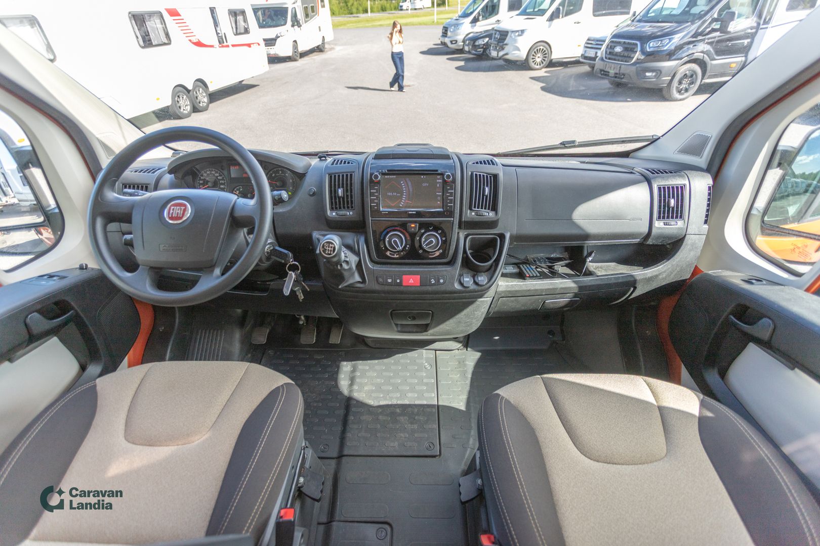 Roadcar R 540 2.0 Mjet 115hv ** TRUMA, PARIVUODE, MULTIMEDIAKESKUS **, kuva 6