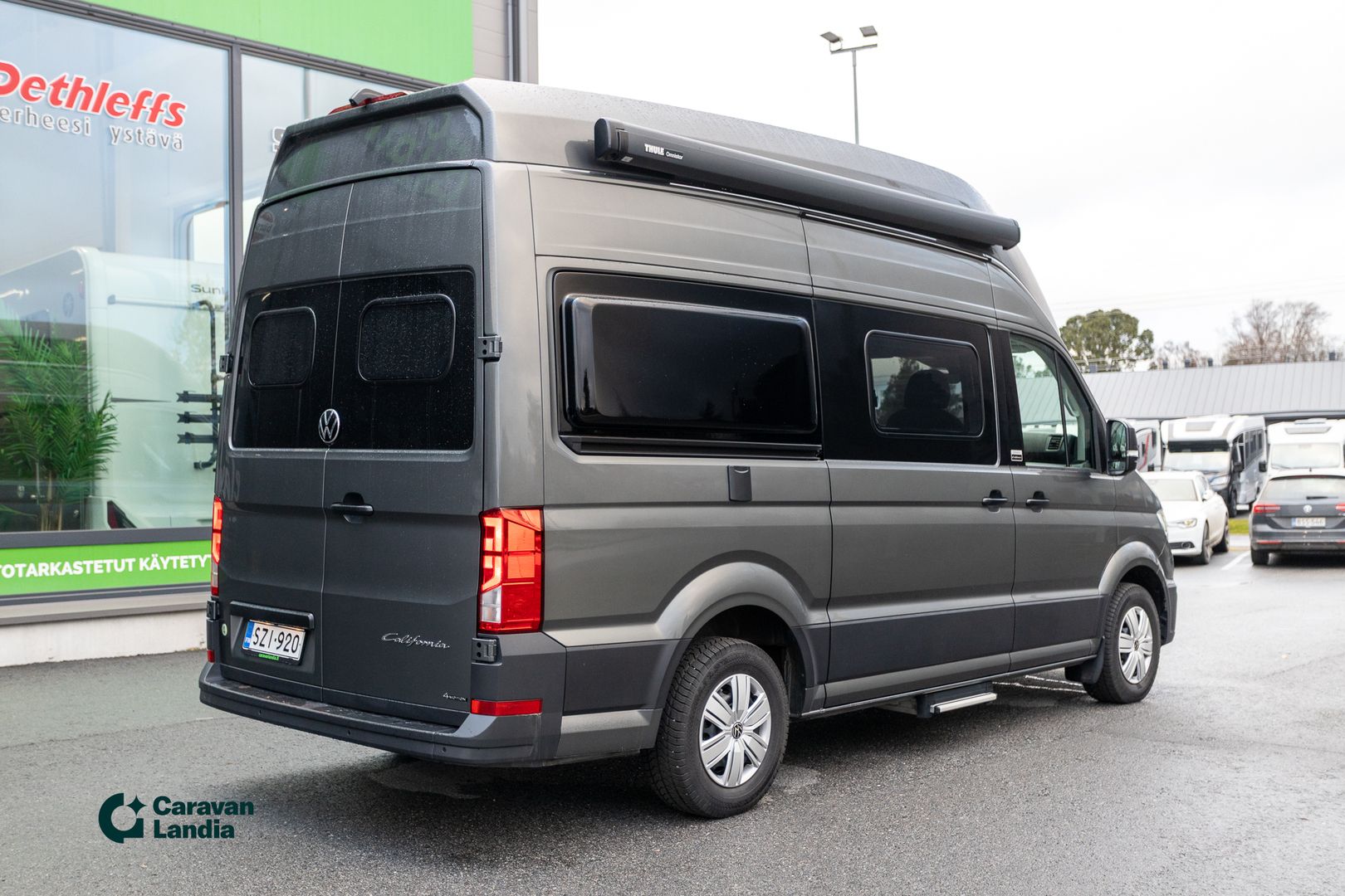 Volkswagen Grand California 600 2.0 TDI 163hv ** AUTOMAATTI, NELIVETO, YLÄVUODE, TRUMA (DIESEL/SÄHKÖ) **, kuva 3
