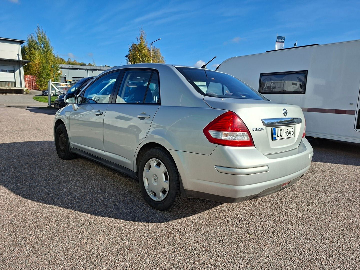 Nissan Tiida 1,6 Visia City + 5MT 4-ov., kuva 4