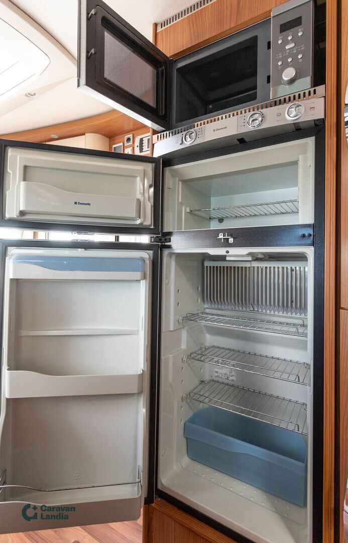 Hymer B 799 XL 3.0 HPi 170hv ** ALDE, PARIVUODE, AUTOMAATTI, 2X ILMASTOINTI, HUBBET **, kuva 14