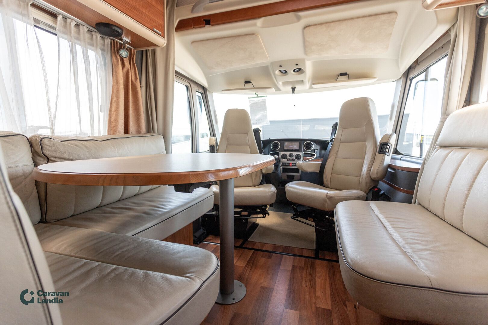 Hymer B 799 XL 3.0 HPi 170hv ** ALDE, PARIVUODE, AUTOMAATTI, 2X ILMASTOINTI, HUBBET **, kuva 8