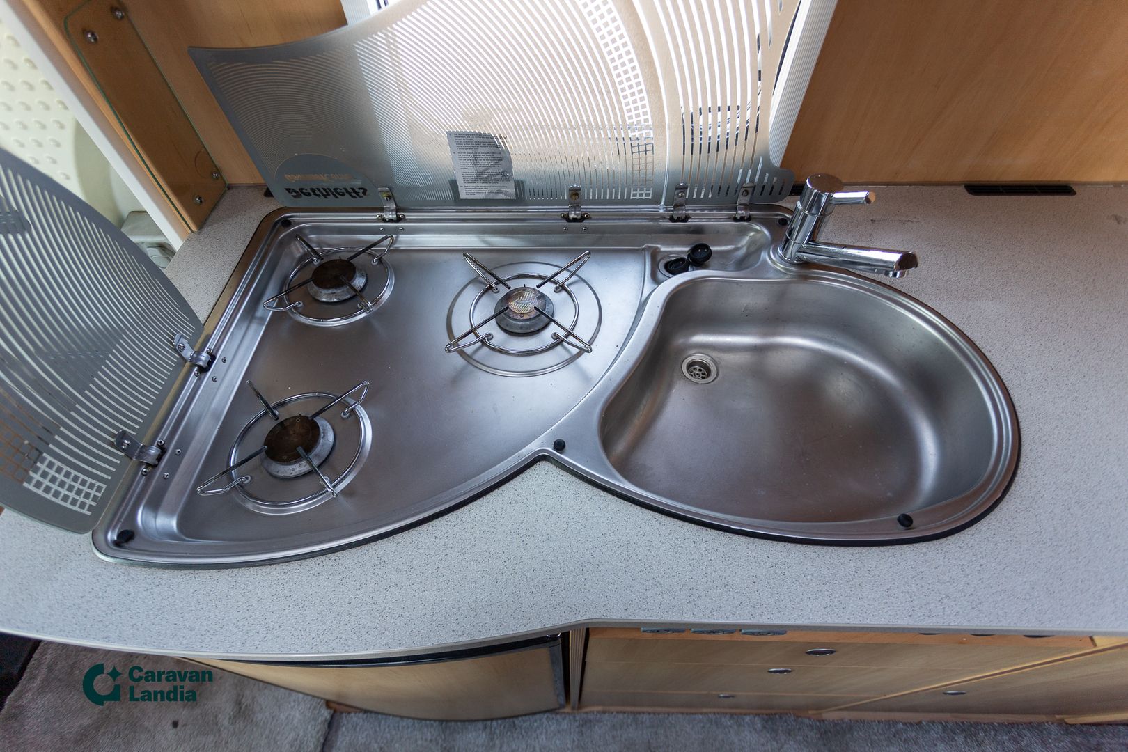 Dethleffs Advantage A 5881 2.3 Mjet 130hv ** TRUMA, TAKATALLI, KERROSVUODE **, kuva 10