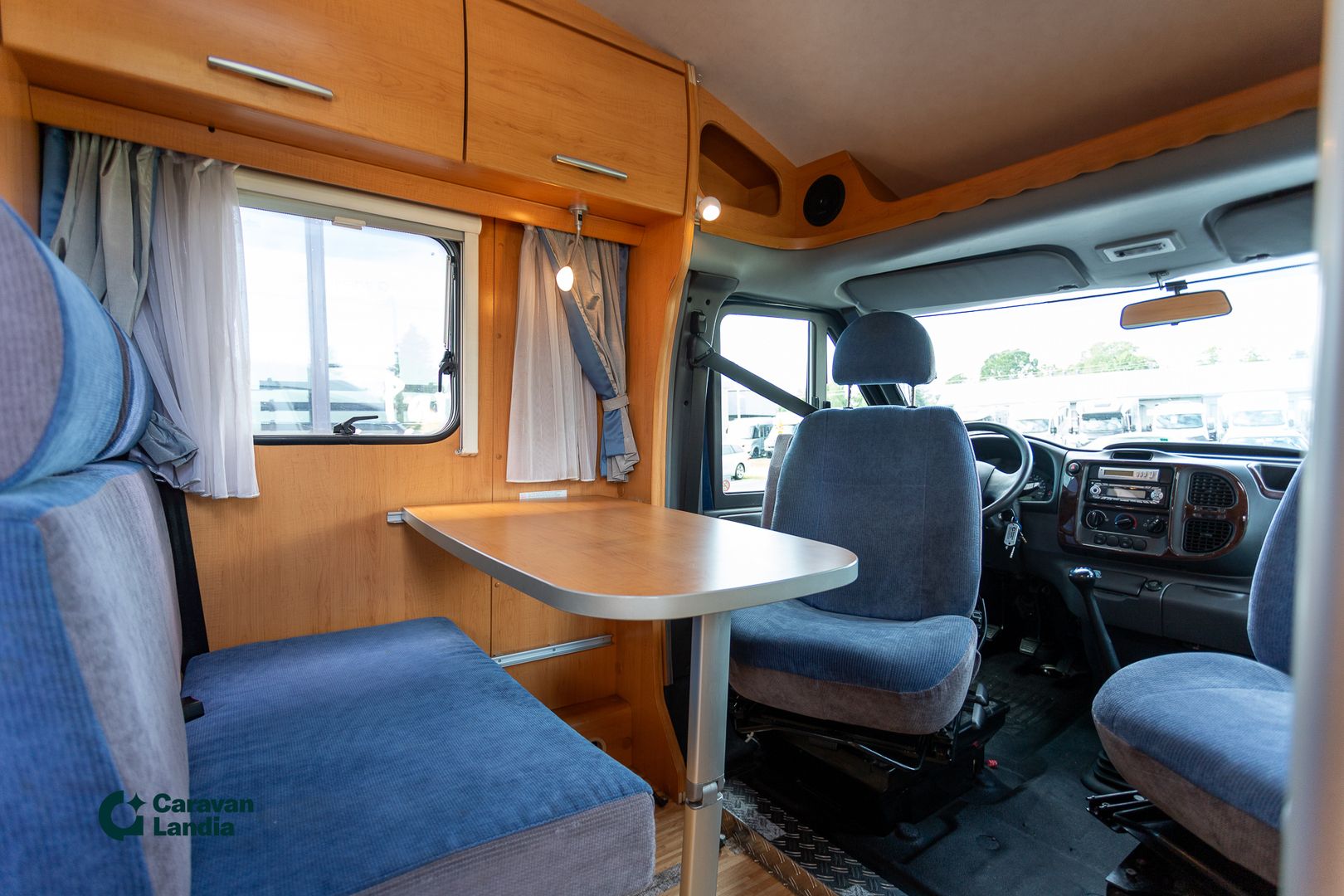 Hymer Van 522 2.0 TDCi 125hv ** TRUMA (KAASU/SÄHKÖ), OHJAAMOILMASTOINTI, PARIVUODE **, kuva 9