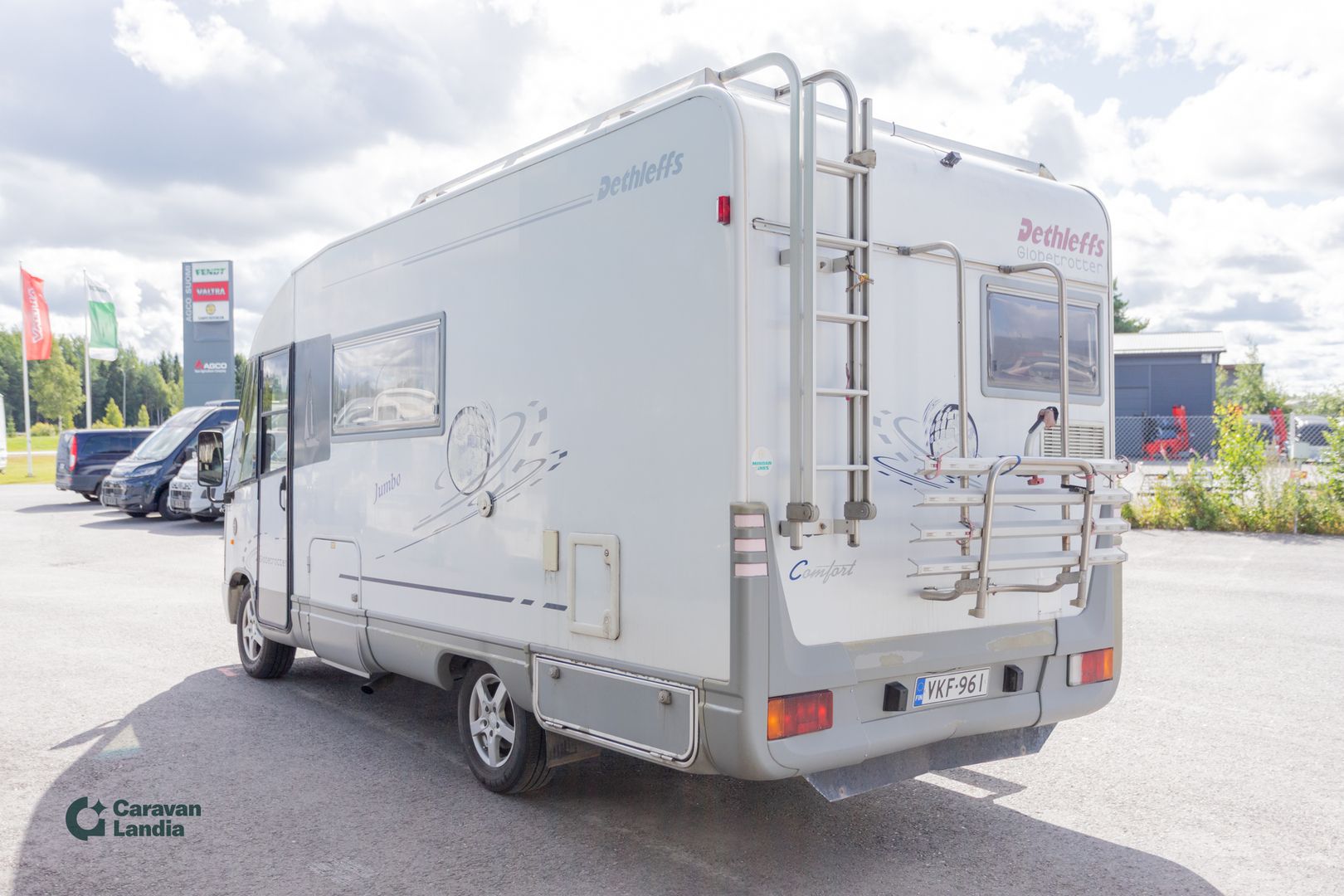 Dethleffs GLOBETROTTER A5832 2.5 116hv ** TRUMATIC, LASKUVUODE, MARKIISI **, kuva 4