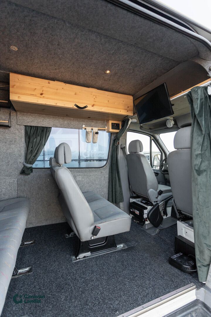 Volkswagen Crafter 2.5 TDI 109hv ** 2x Renkaat / Invertteri / 7-paik. **, kuva 13
