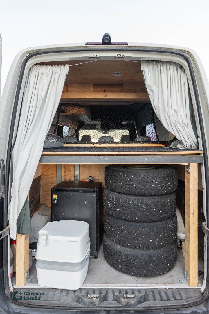 Volkswagen Crafter 2.5 TDI 109hv ** 2x Renkaat / Invertteri / 7-paik. **, kuva 15