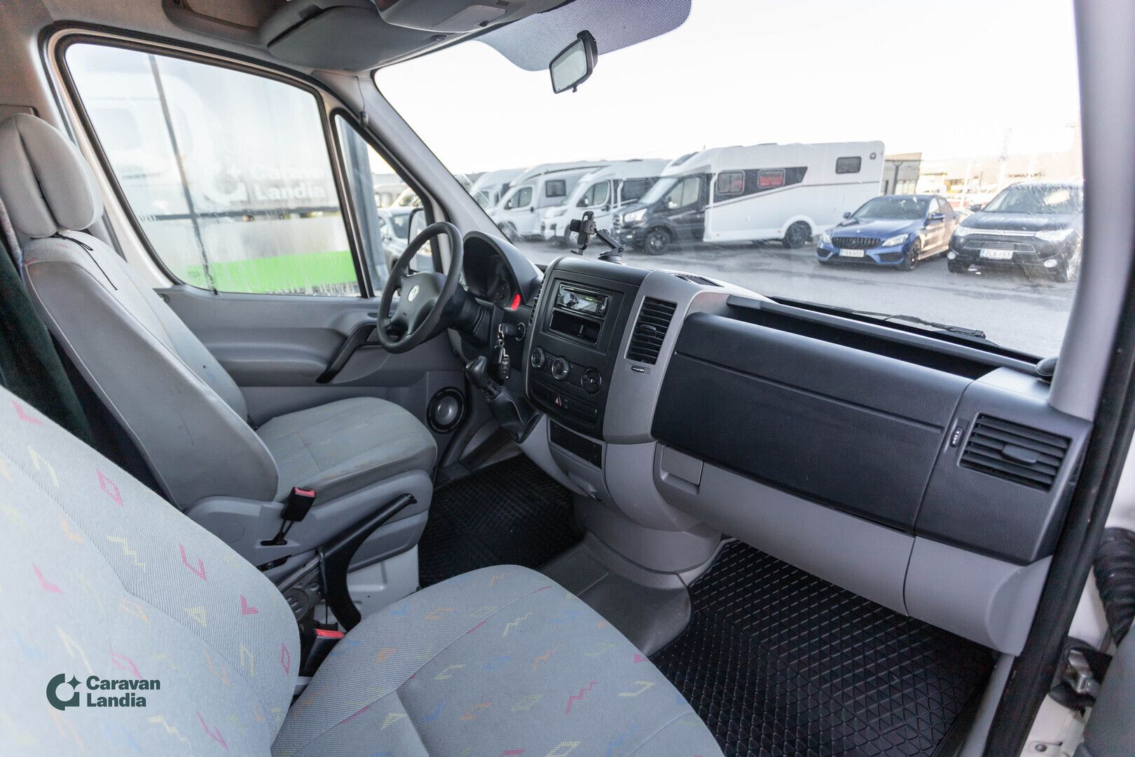 Volkswagen Crafter 2.5 TDI 109hv ** 2x Renkaat / Invertteri / 7-paik. **, kuva 8