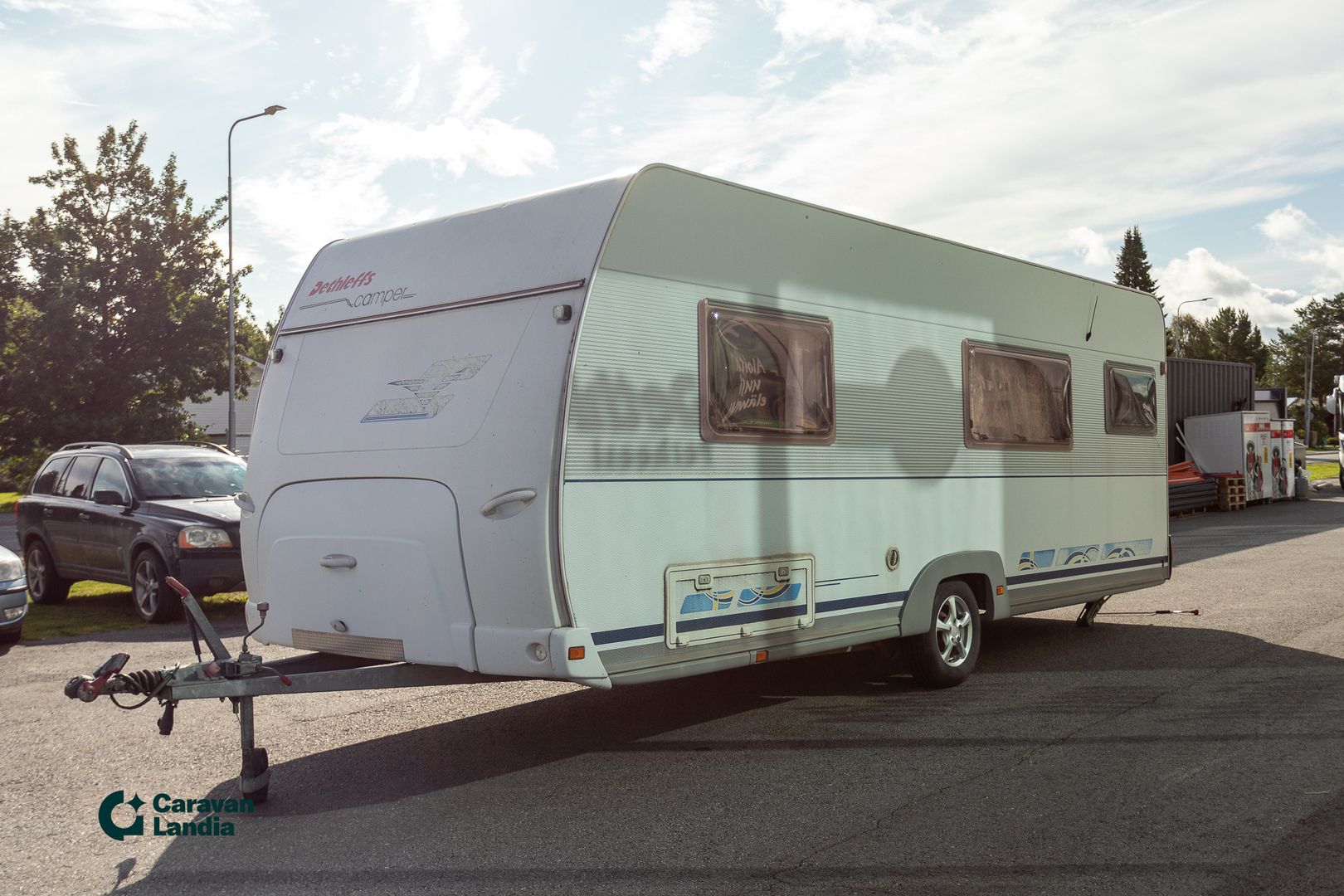 Dethleffs Camper 540 ** ALDE(KAASU/SÄHKÖ), INVERTTERI, PARIVUODE PITKITTÄIN **, kuva 5