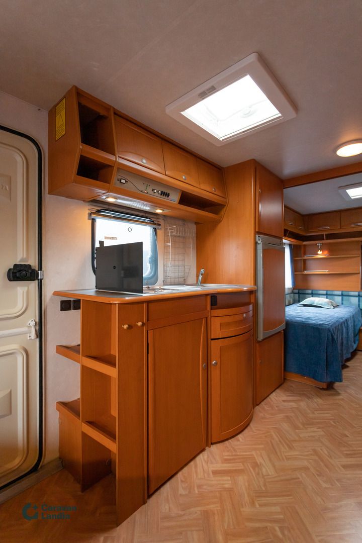 Adria C 613 UL ** ALDE, ERILLISVUOTEET, ISO PÖYTÄRYHMÄ **, kuva 10