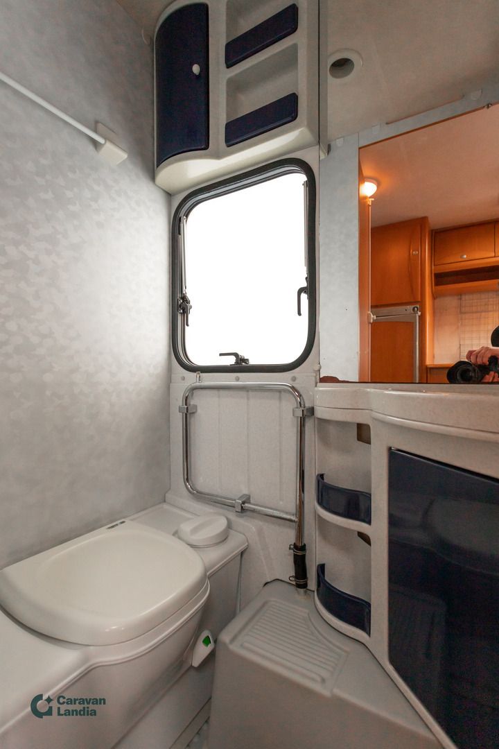 Adria C 613 UL ** ALDE, ERILLISVUOTEET, ISO PÖYTÄRYHMÄ **, kuva 12