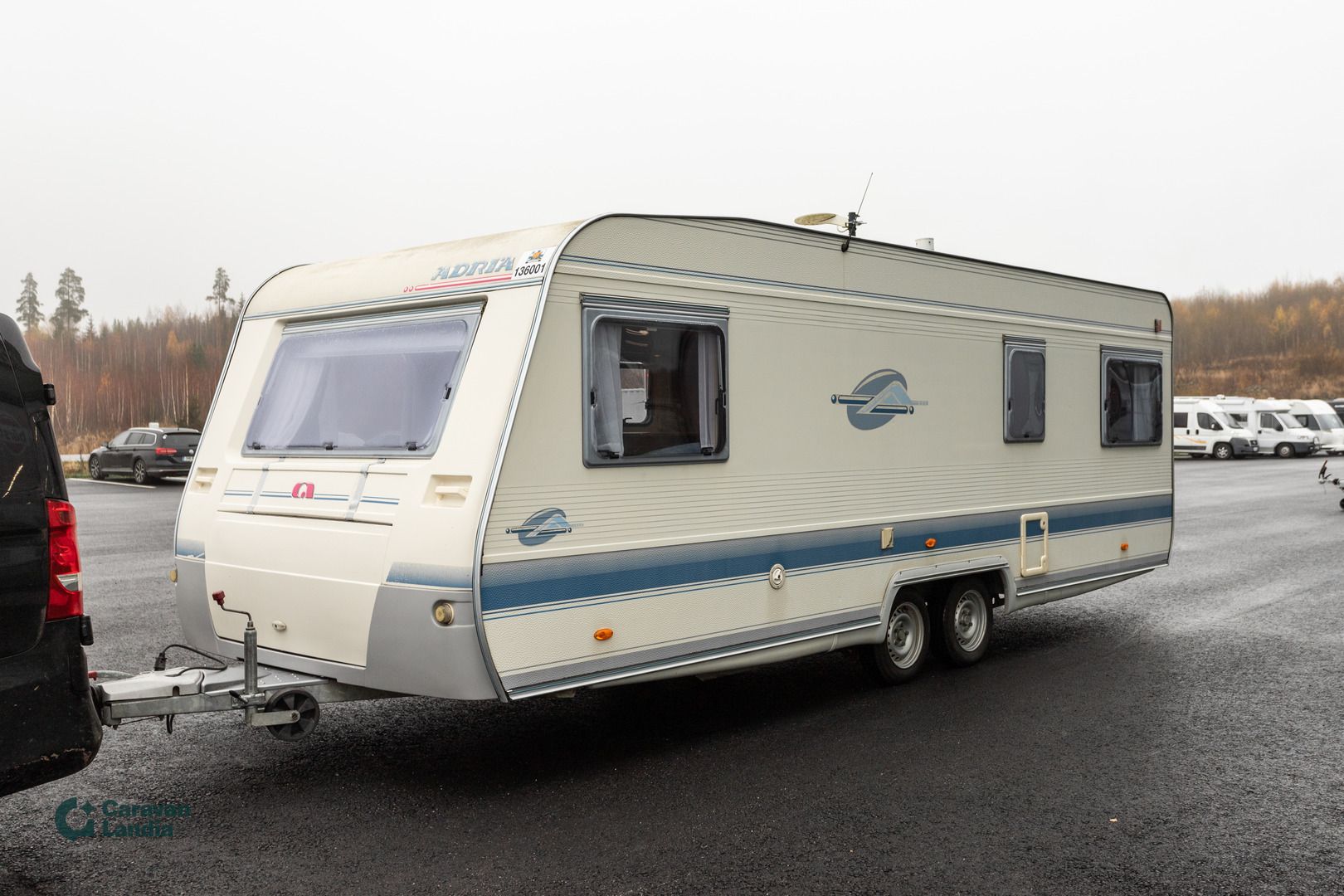 Adria C 613 UL ** ALDE, ERILLISVUOTEET, ISO PÖYTÄRYHMÄ **, kuva 5