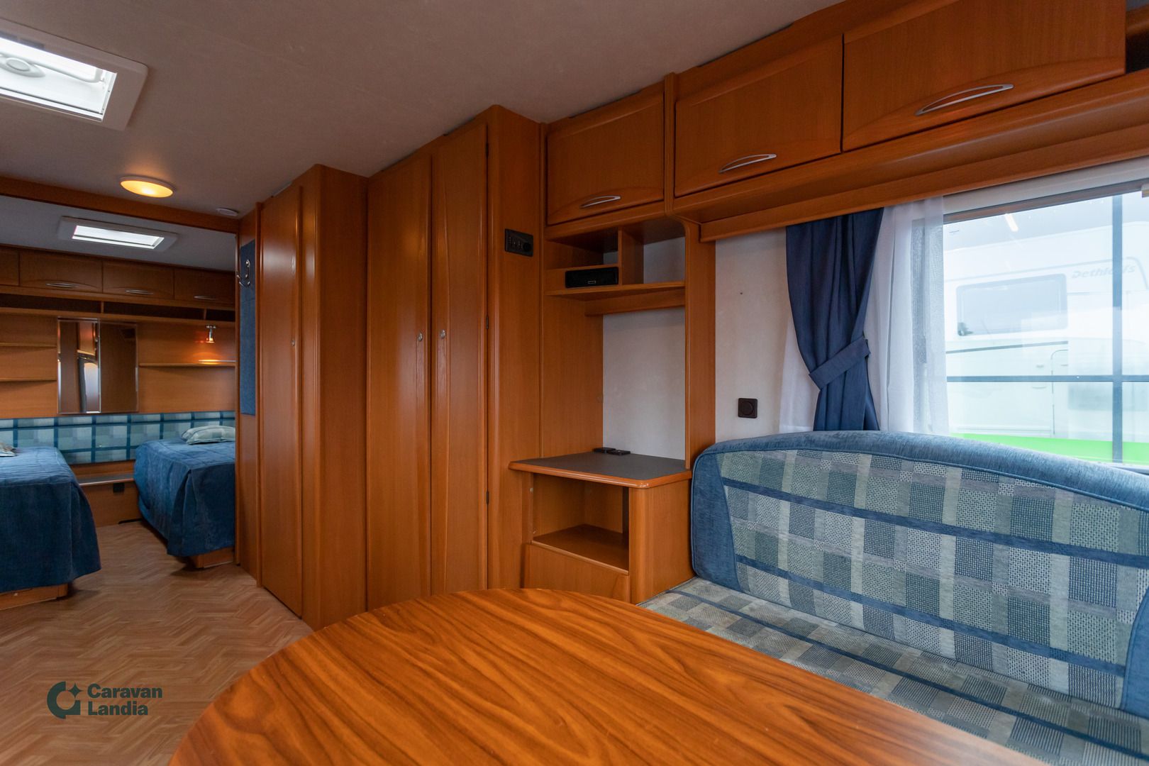 Adria C 613 UL ** ALDE, ERILLISVUOTEET, ISO PÖYTÄRYHMÄ **, kuva 8
