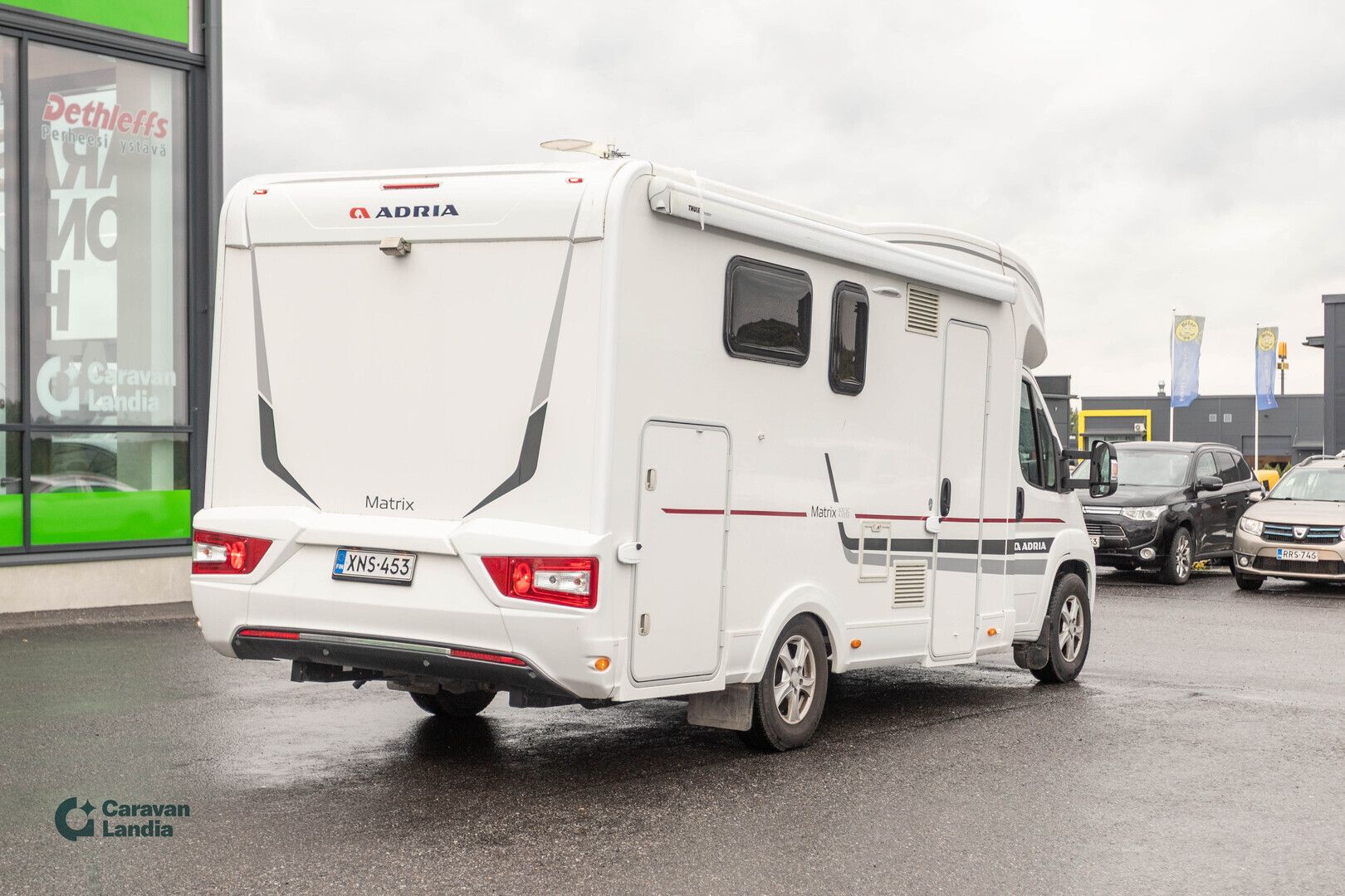 Adria Matrix M 600SC 2.0 BlueHDi 130hv ** TRUMA-SÄHKÖPATRUUNA, SAAREKEVUODE, LASKUVUODE **, kuva 3