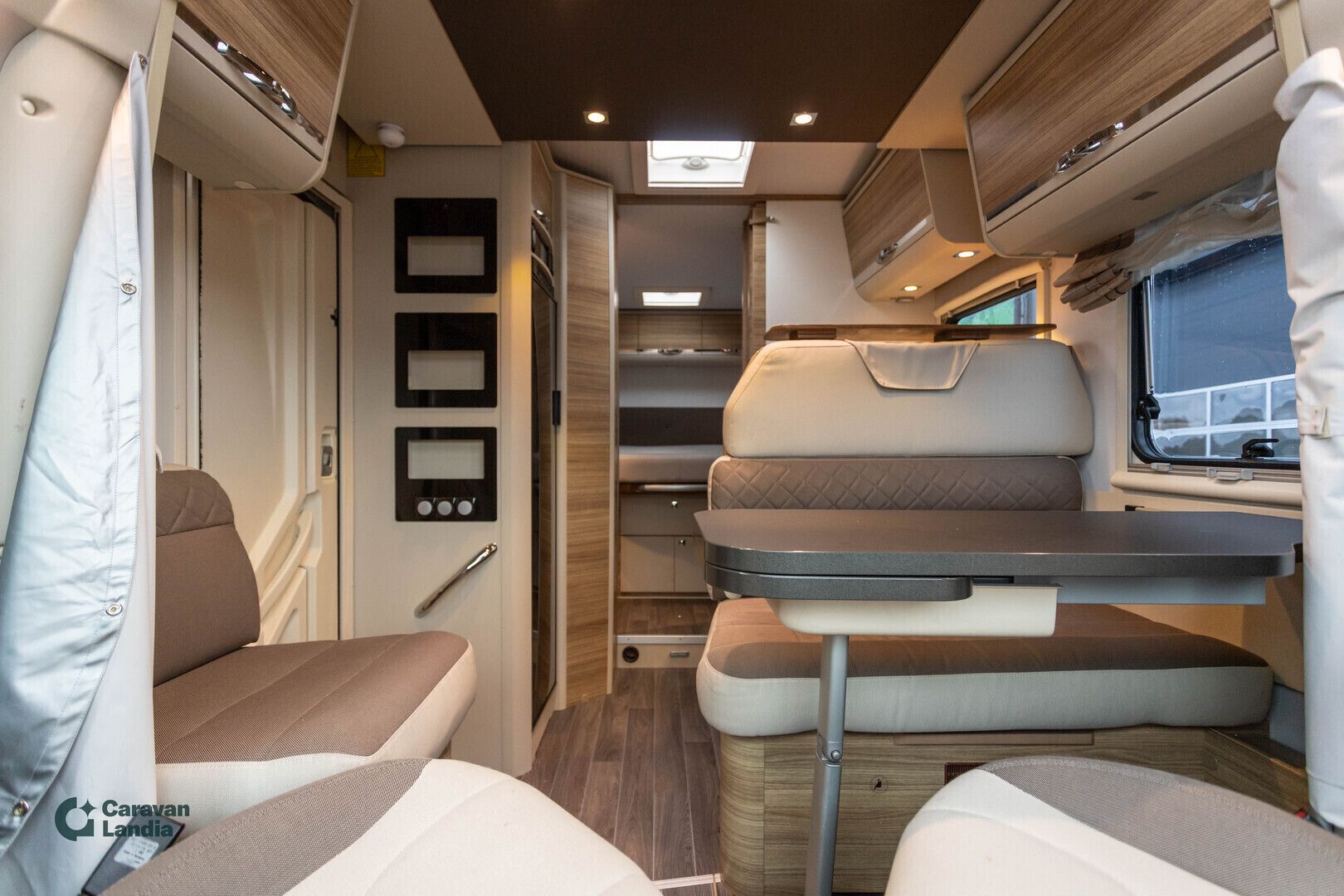Adria Matrix M 600SC 2.0 BlueHDi 130hv ** TRUMA-SÄHKÖPATRUUNA, SAAREKEVUODE, LASKUVUODE **, kuva 8