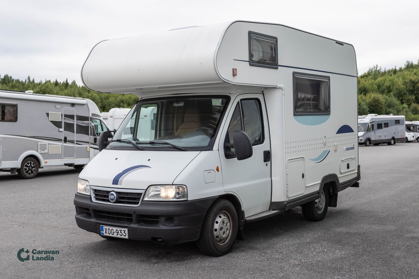 Eura Mobil SPORT 500 MS 2.3 JTD 110hv ** TRUMA, TAKA-WC, ISO-PÖYTÄRYHMÄ **, kuva 5