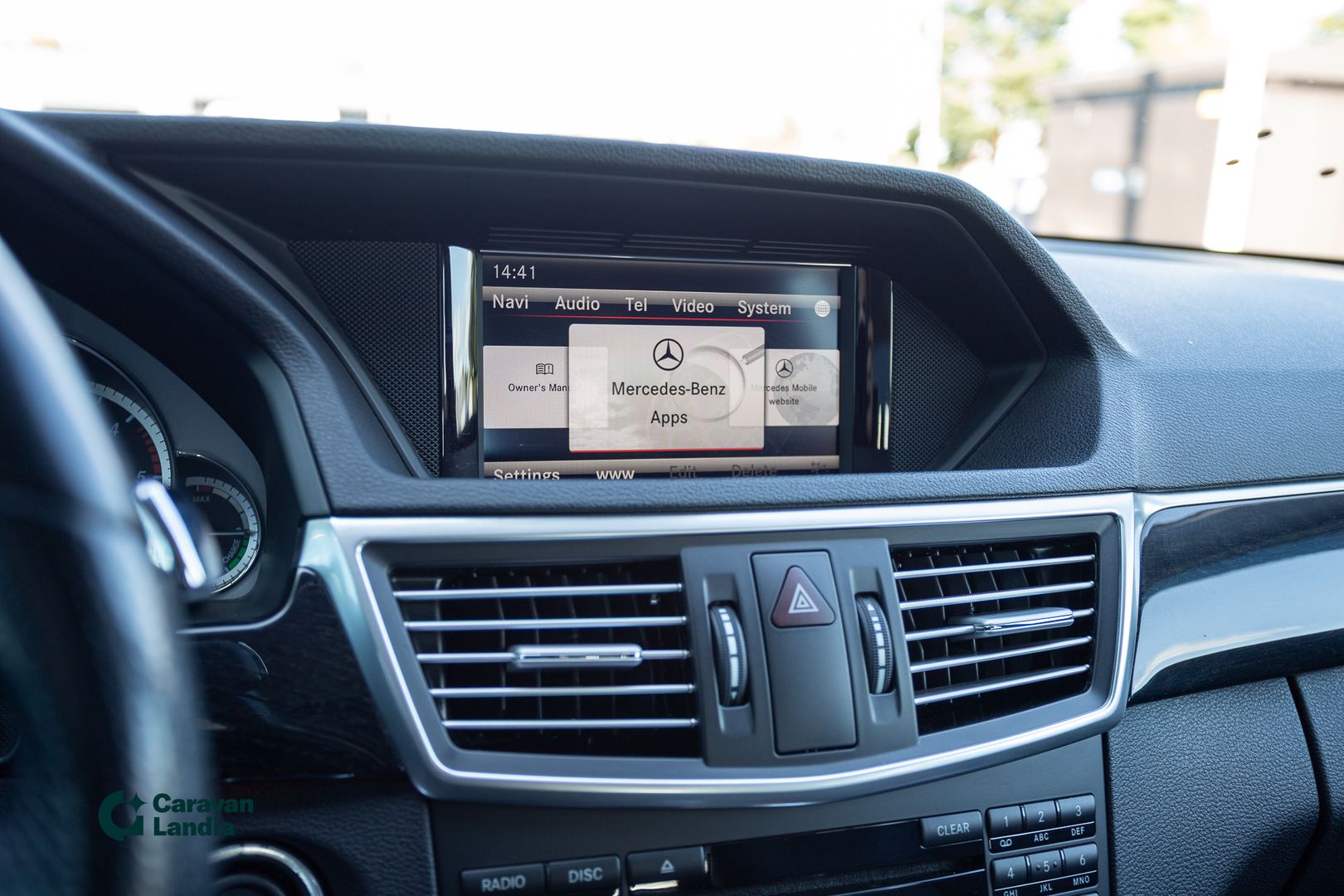 Mercedes-Benz E 300 CDI 204hv Bluetec Hybrid ** NAVIGAATTORI, PUOLINAHKASISUSTA, LOHKOLÄMMITIN **, kuva 24