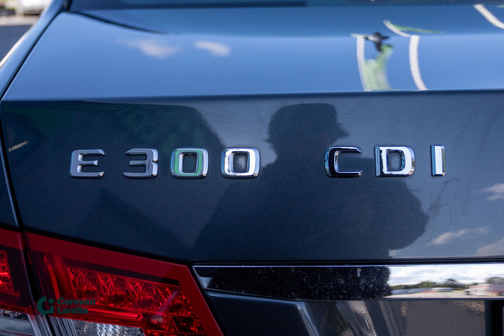 Mercedes-Benz E 300 CDI 204hv Bluetec Hybrid ** NAVIGAATTORI, PUOLINAHKASISUSTA, LOHKOLÄMMITIN **, kuva 29