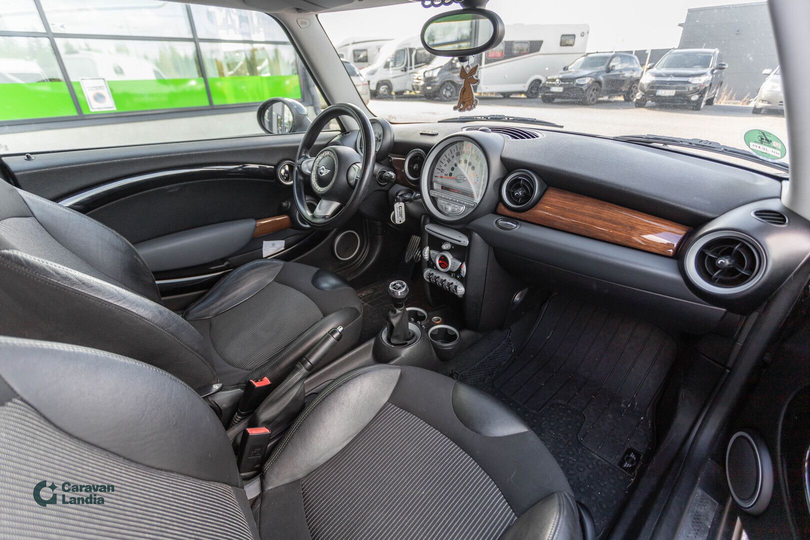 Mini Cooper S 1.6 R56 Hatchback ** 2x Renkaat / Puolinahat / LED-paneeli **, kuva 8