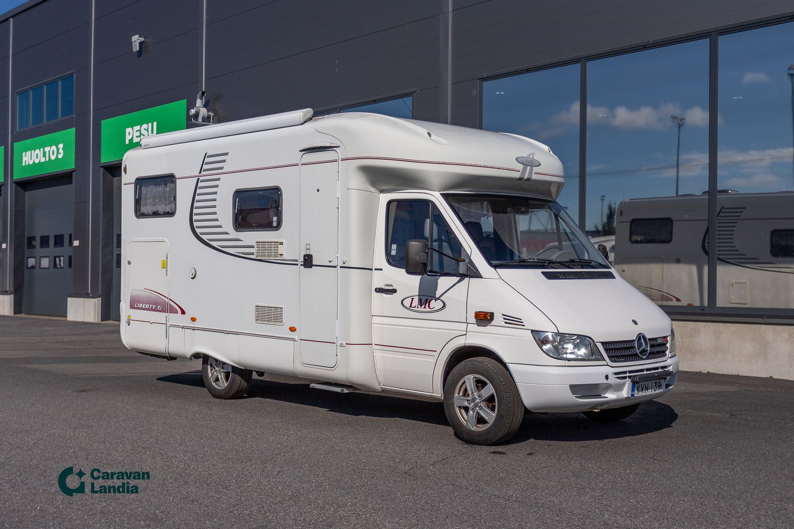 Lmc Liberty 6005 TI 313 CDI 130hv ** TRUMA, VETOKOUKKU, AURINKOPANEELI **, kuva 1