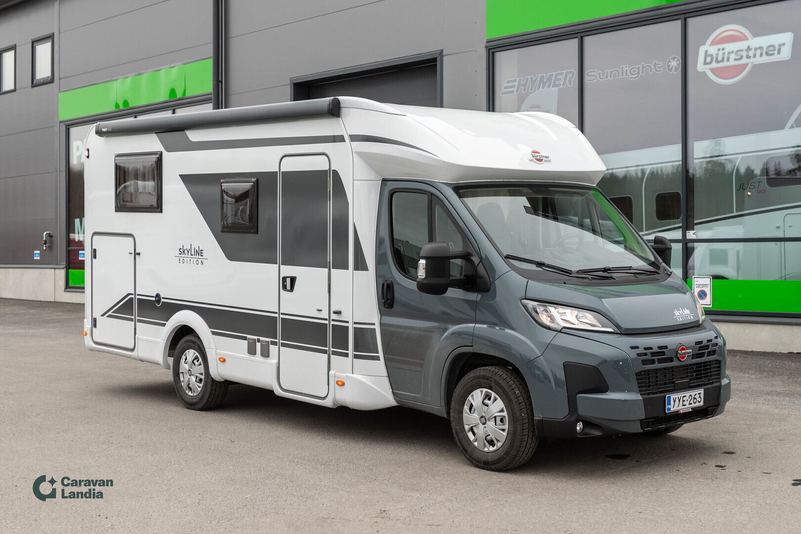 Burstner Lyseo Time T690 Skyline 2.2 Mjet 140hv ** TRUMA, ERILLISVUOTEET, MARKIISI **, kuva 1