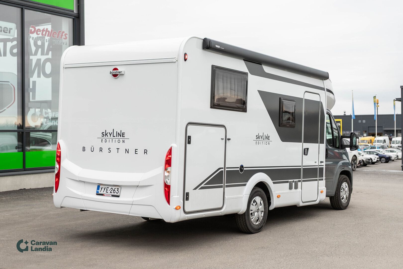 Burstner Lyseo Time T690 Skyline 2.2 Mjet 140hv ** TRUMA, ERILLISVUOTEET, MARKIISI **, kuva 3