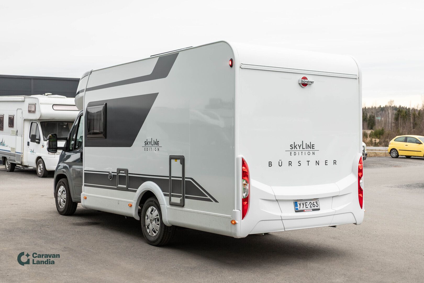 Burstner Lyseo Time T690 Skyline 2.2 Mjet 140hv ** TRUMA, ERILLISVUOTEET, MARKIISI **, kuva 4