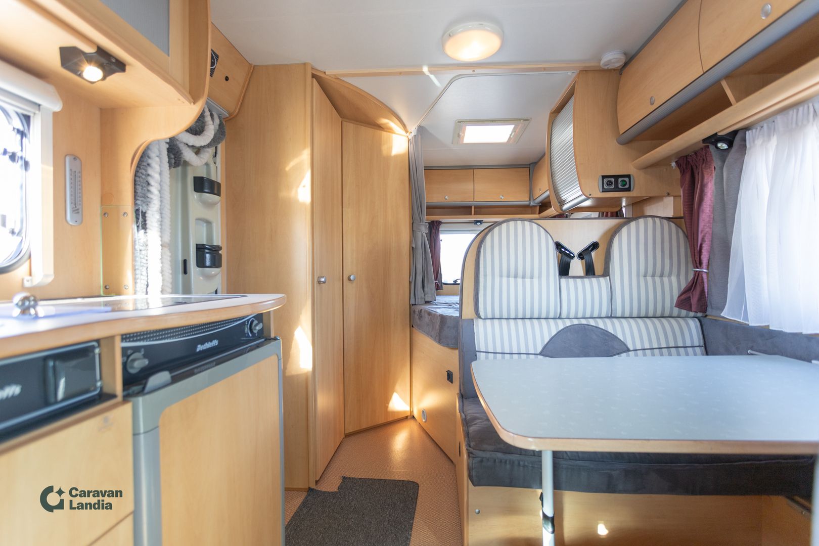 Dethleffs Advantage T 5841 2.3 JTD 110hv ** TRUMA, PITKITTÄINEN PARIVUODE, MARKIISI **, kuva 7