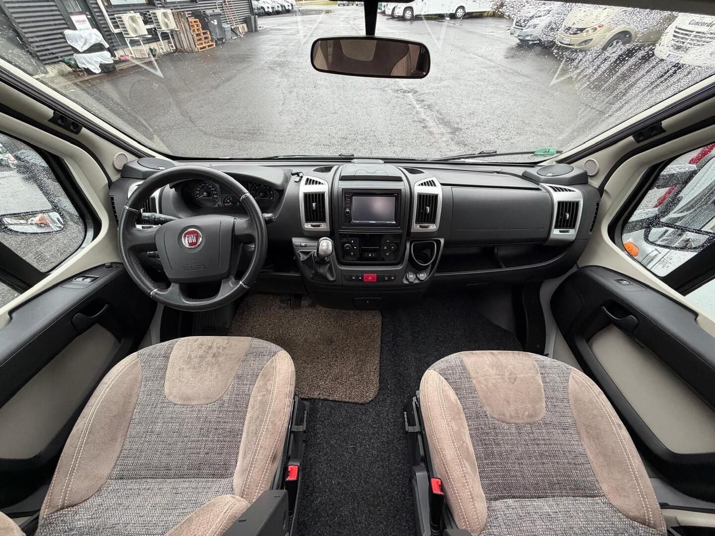 Dethleffs Magic Edition T Fiat 2.3 Mjet 150hv ** AURINKOPANEELI, MARKIISI, ERILLISVUOTEET **, kuva 4