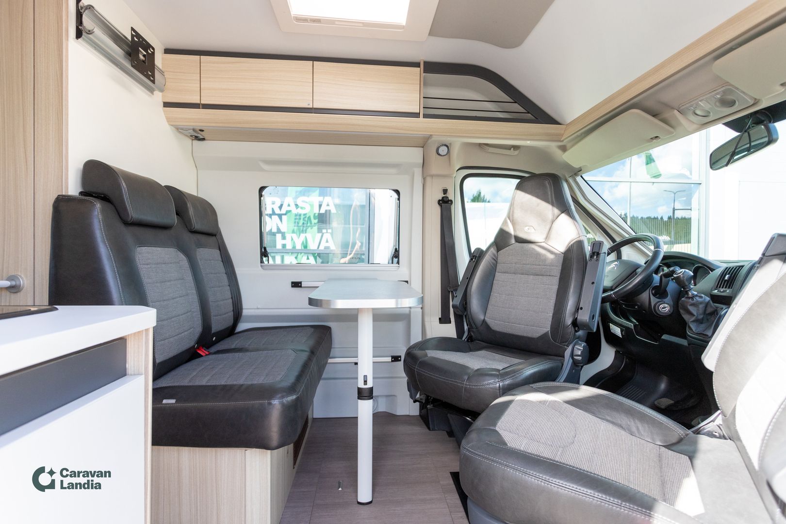 Adria Twin 640 SL 140hv **B-KORTTI, ERILLISVUOTEET, MARKIISI, P.KAMERA, PP-TELINE**, kuva 5